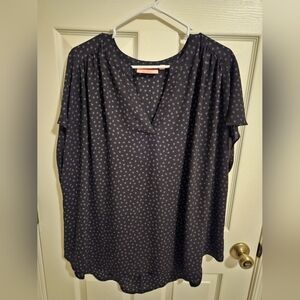 EVRI 2X WOMENS BLACK DRESSSHIRT